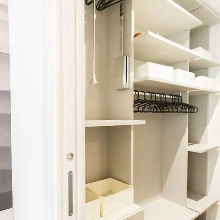 Italianway - Ciro Menotti 18 Apartment Milan